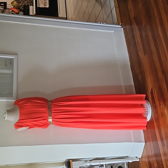 the clothing company Dresses & Skirts - Full Length Formal Gown